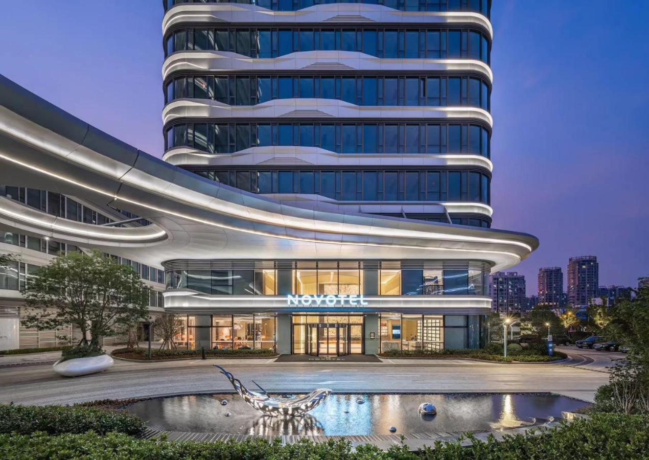 Novotel Shanghai Caohejing Екстер'єр фото