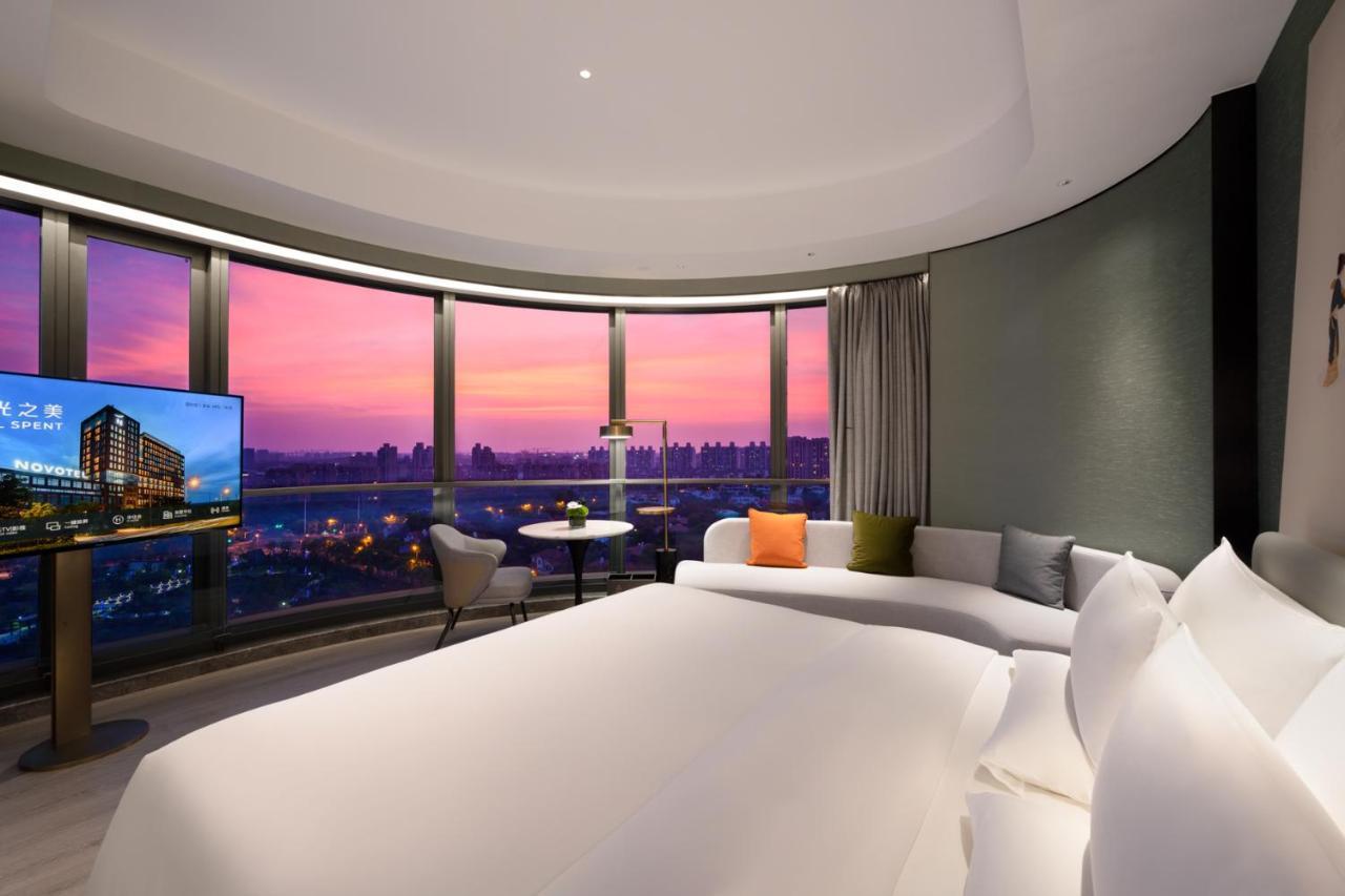 Novotel Shanghai Caohejing Екстер'єр фото