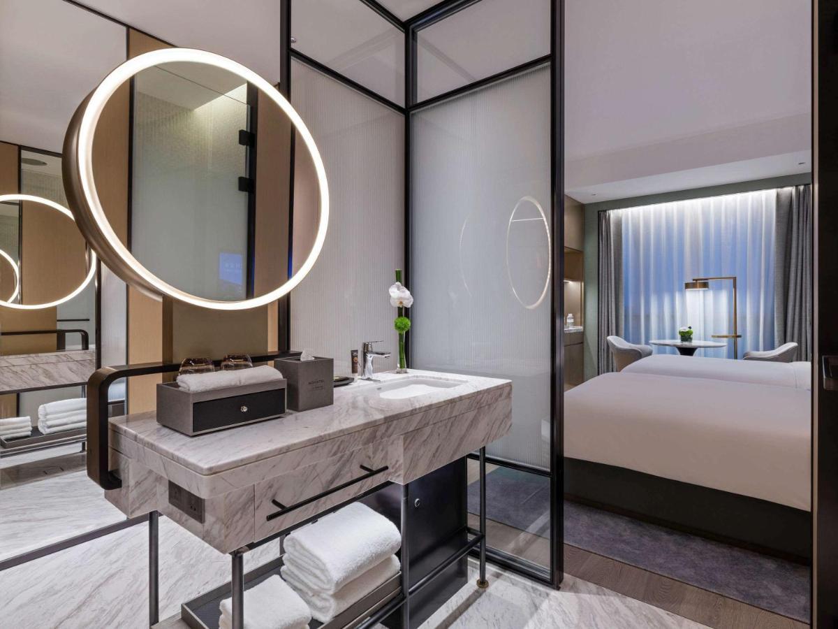 Novotel Shanghai Caohejing Екстер'єр фото