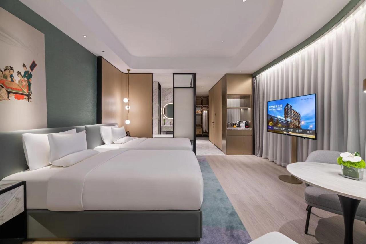 Novotel Shanghai Caohejing Екстер'єр фото